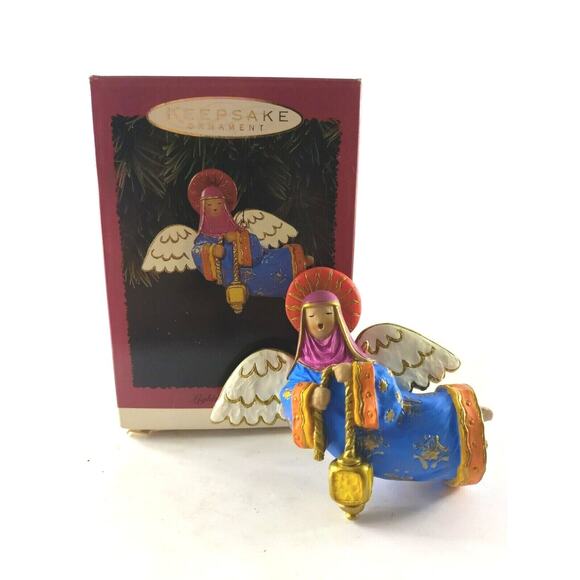 Hallmark Keepsake Ornament Christmas Lighting The World Angel 1996 Chad - Picture 2 of 11